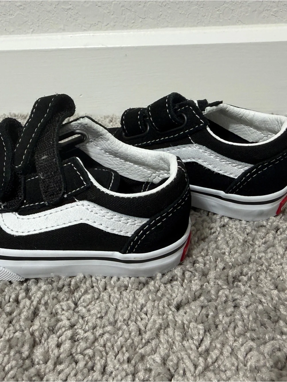 Vans Toddler Black Velcro Sneakers